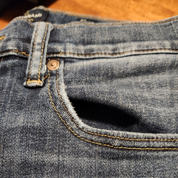 Lucky Brand 110 Skinny Jeans - Picture 5 of 9